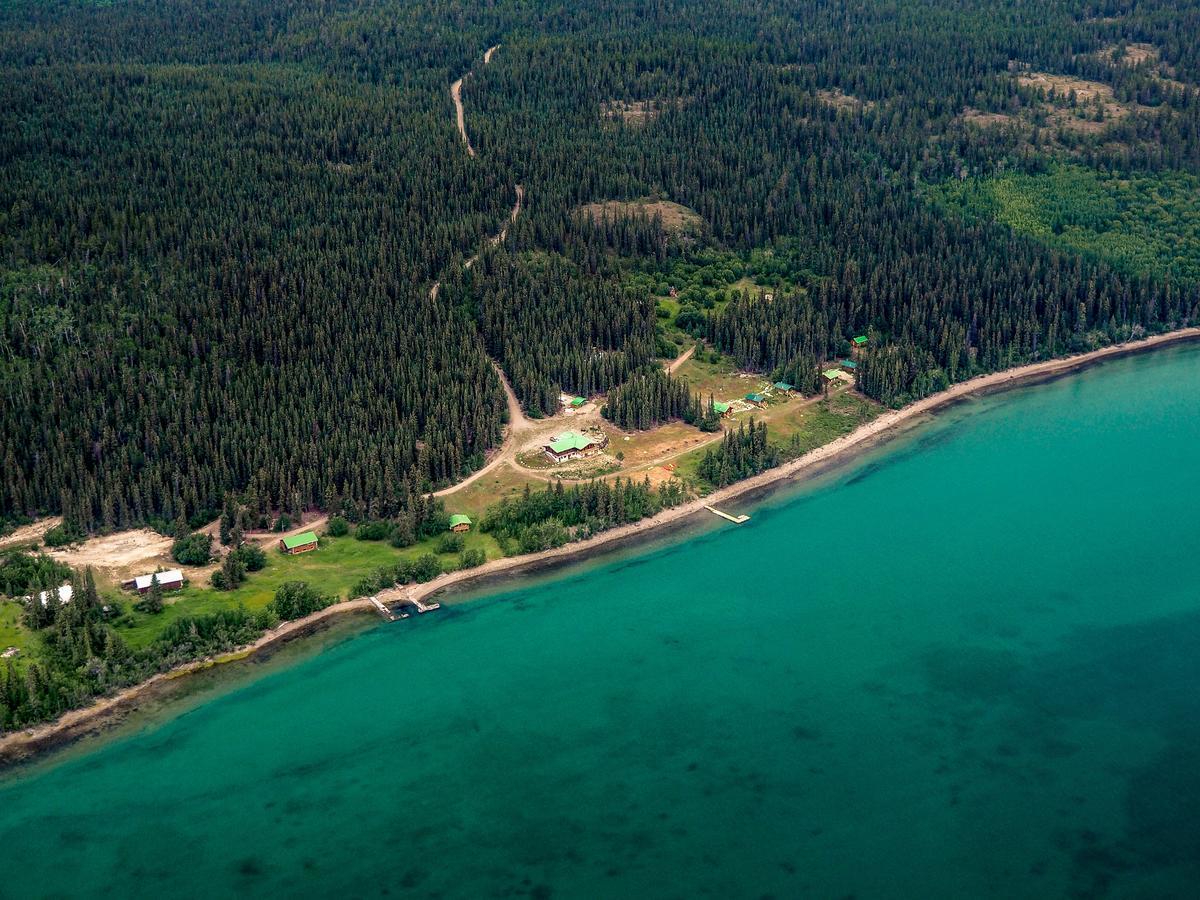Southern Lakes Resort Tagish Exterior photo